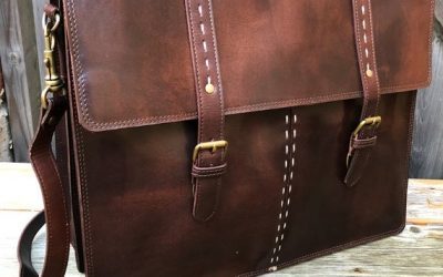 Best ways to choose a leather messenger bag for men - HIDES